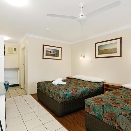 Demi View Motel Mossman Quarto foto