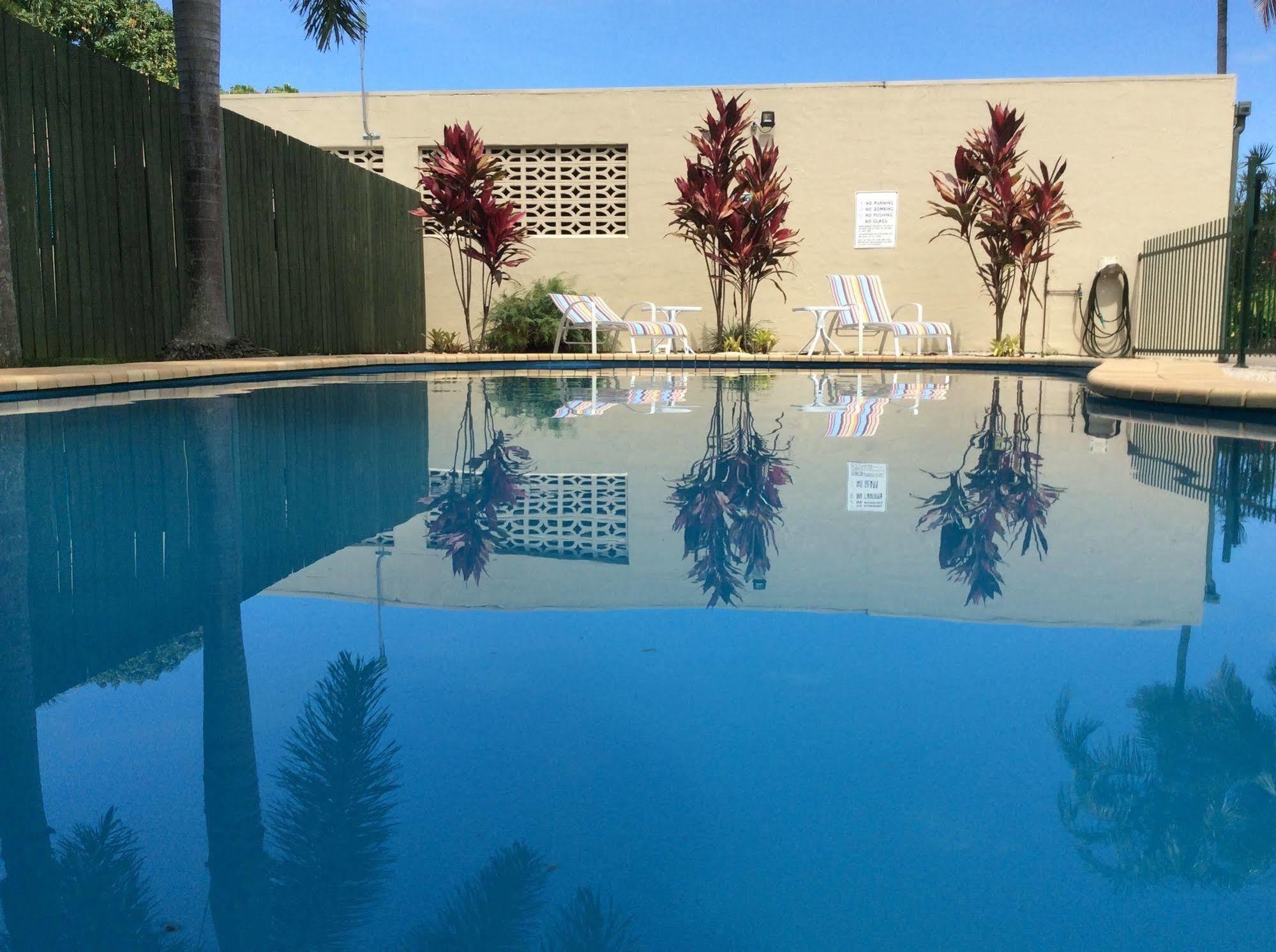 Demi View Motel Mossman Exterior foto